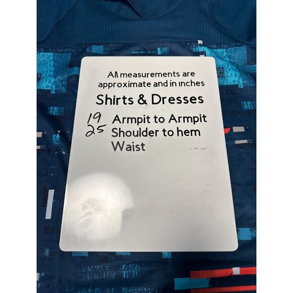 Under Armour Open Back/Cutout Fitted Heat Gear Reflective Top Women's Size L - Picture 10 of 10